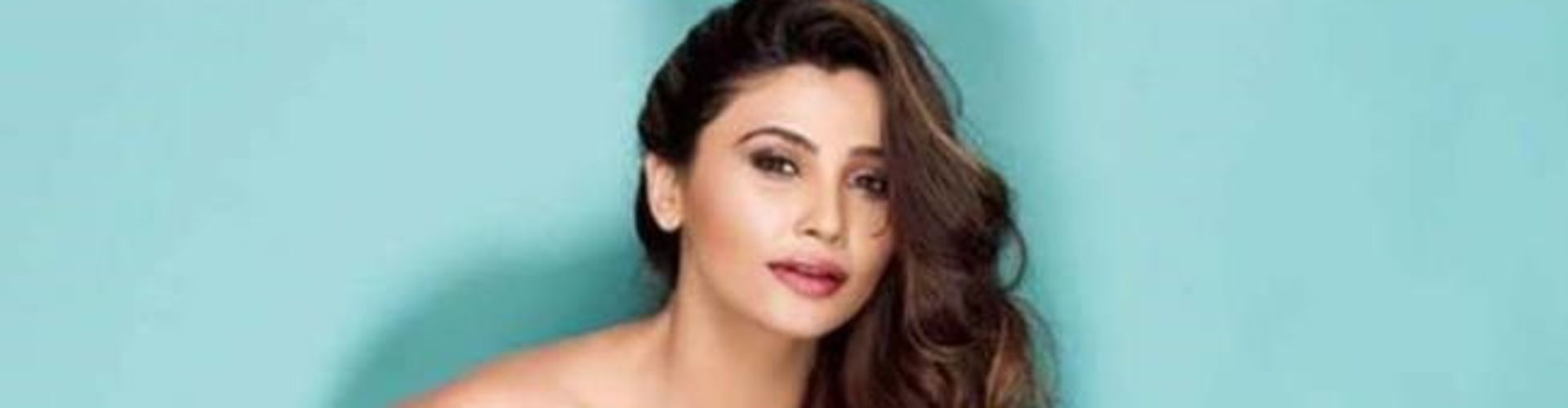 Mystery Of Tattoo Is Complete Confirms Daisy Shah