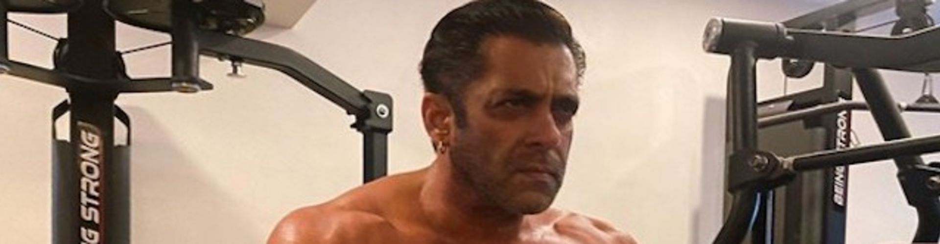 Being Strong Picture Of Salman Khan Goes Viral