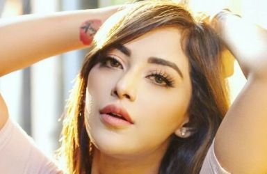 Angela Krislinzki latest pictures take over the internet by storm
